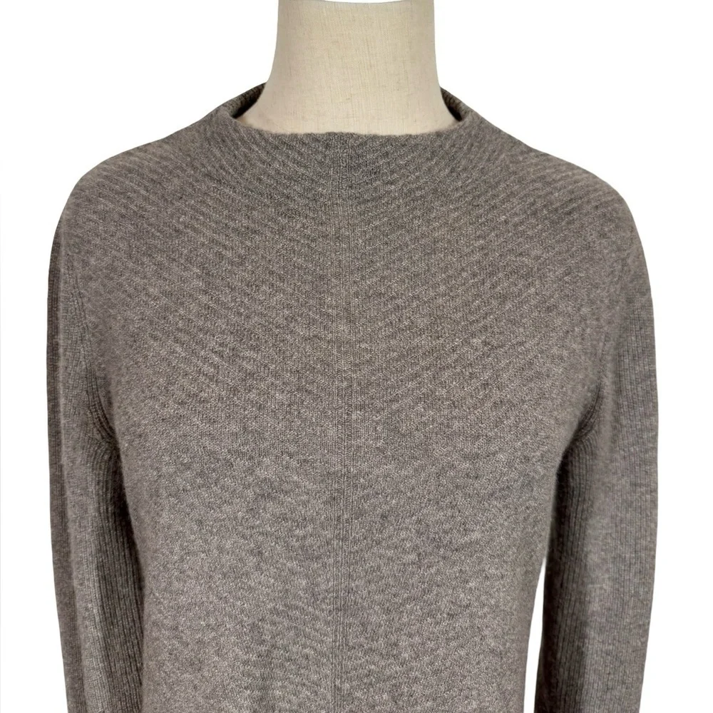 MM LaFleur Anthony 100% Cashmere Tunic Sweater in Woodsmoke